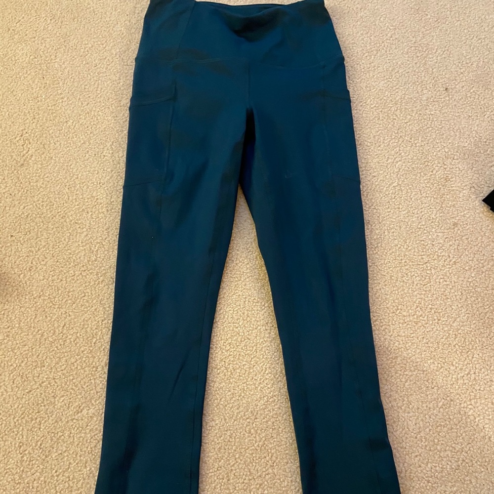 Emerald green leggings